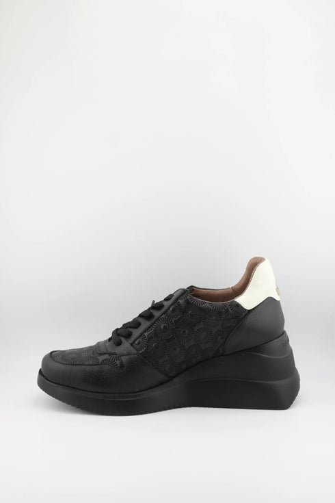Wonders Embossed Leather Wedge Sneakers